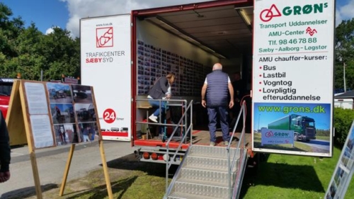 2017-08-06 12.11.05Resized