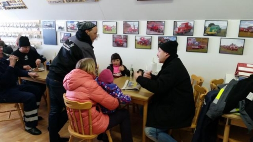 2017-02-11 12.40.57Resized