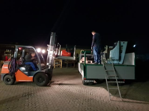 2018-10-06 19.40.05Resized